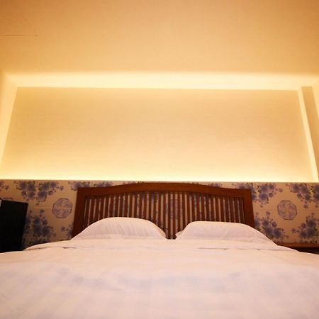 Bk Hotel Mae Sariang Exteriér fotografie