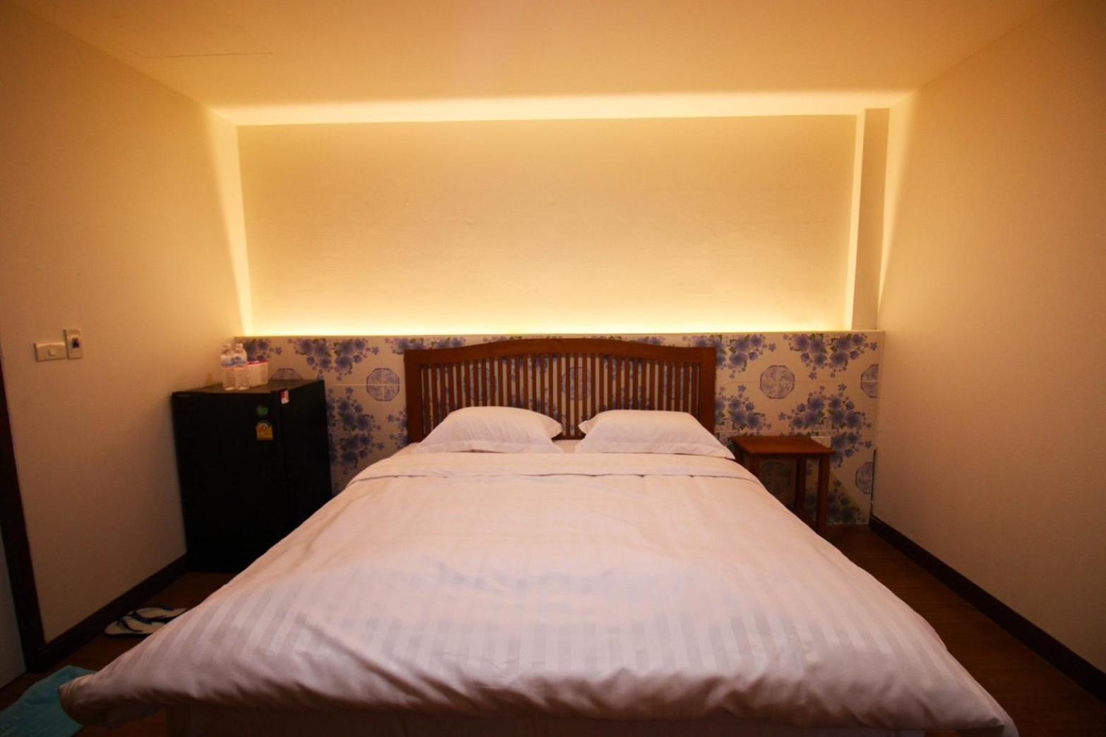 Bk Hotel Mae Sariang Exteriér fotografie