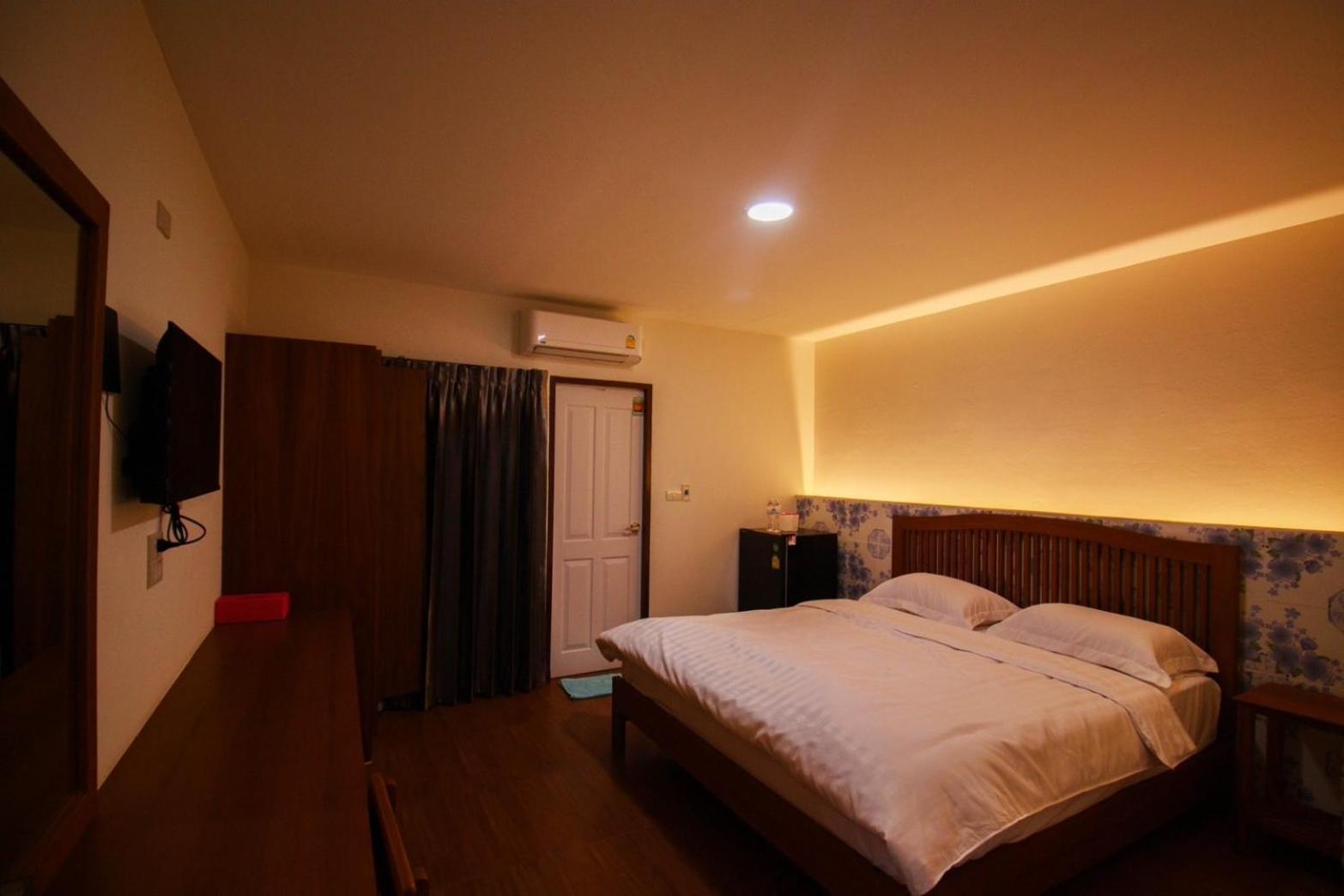 Bk Hotel Mae Sariang Exteriér fotografie