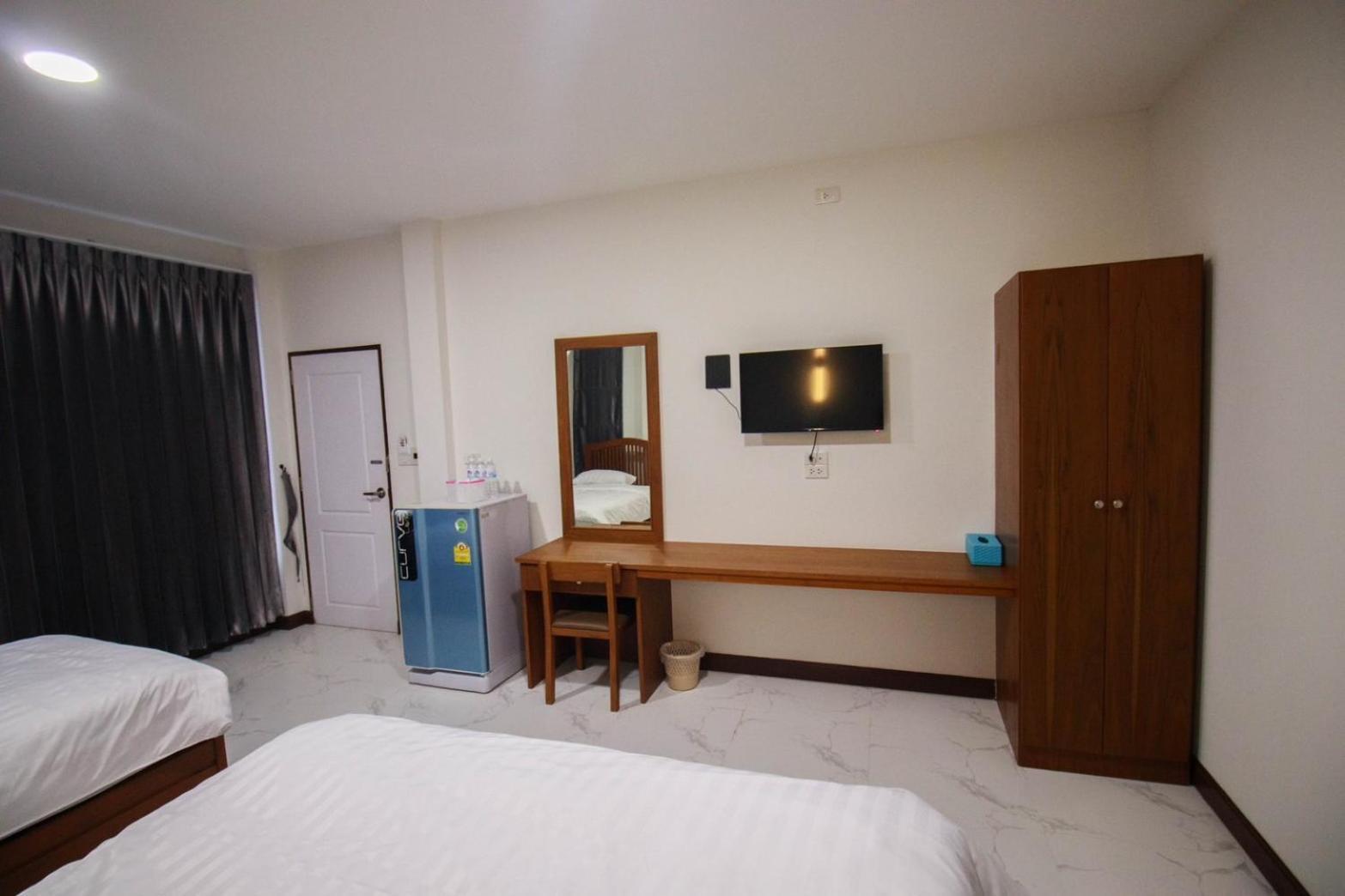 Bk Hotel Mae Sariang Exteriér fotografie